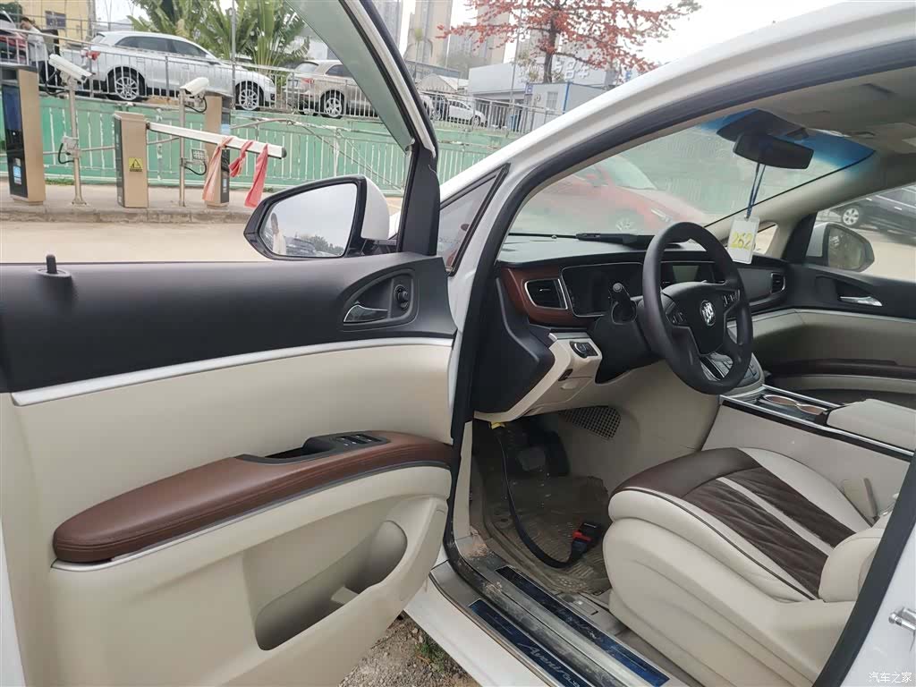 Buick GL8, 2019 16