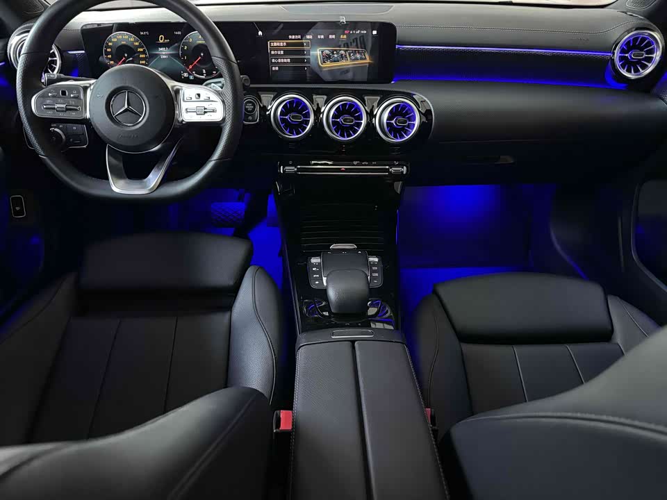 Mercedes-Benz Class A Mercedes-Benz Class A