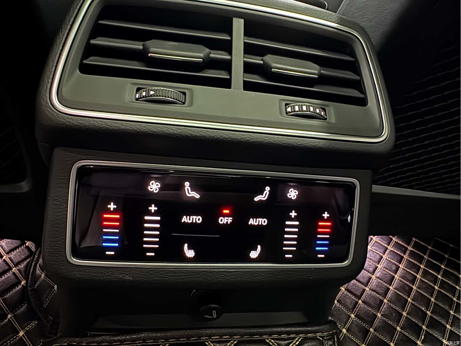 Audi A6L, 2021 11