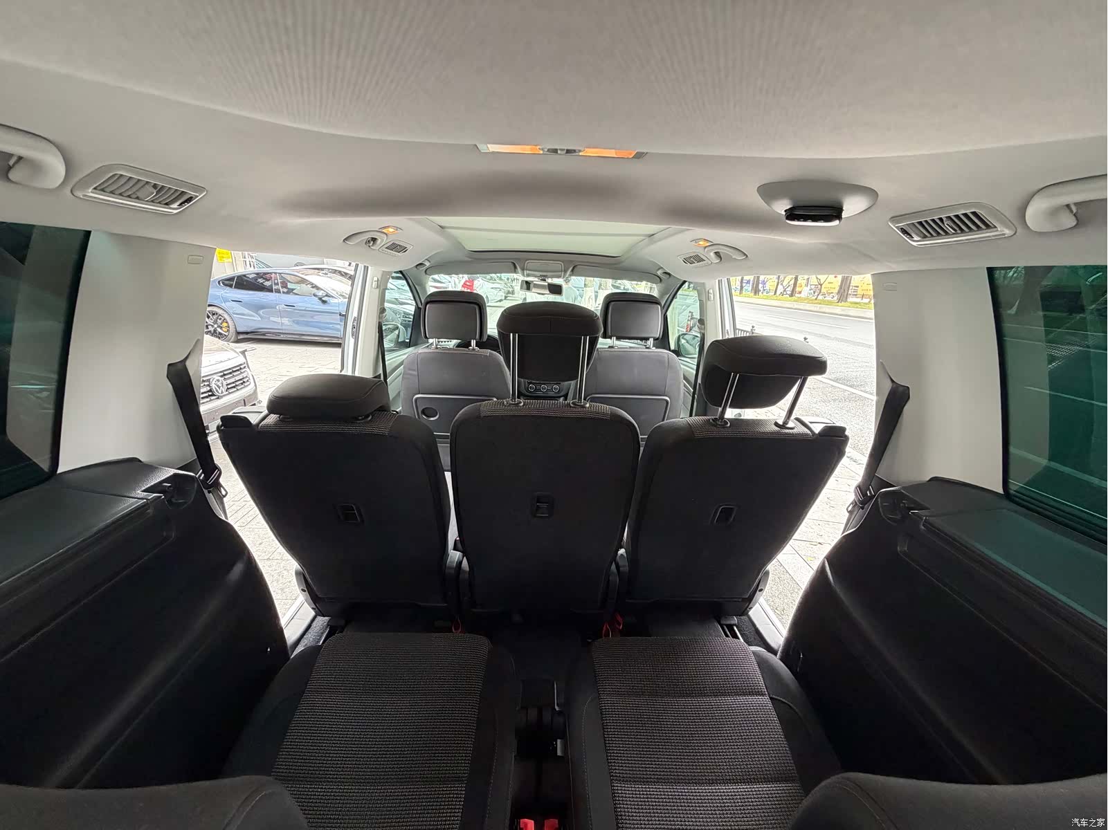 Volkswagen Xia, 2017 8