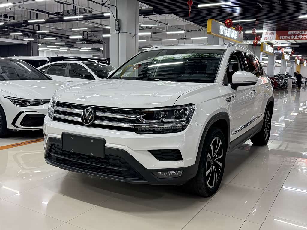 Volkswagen Tharu