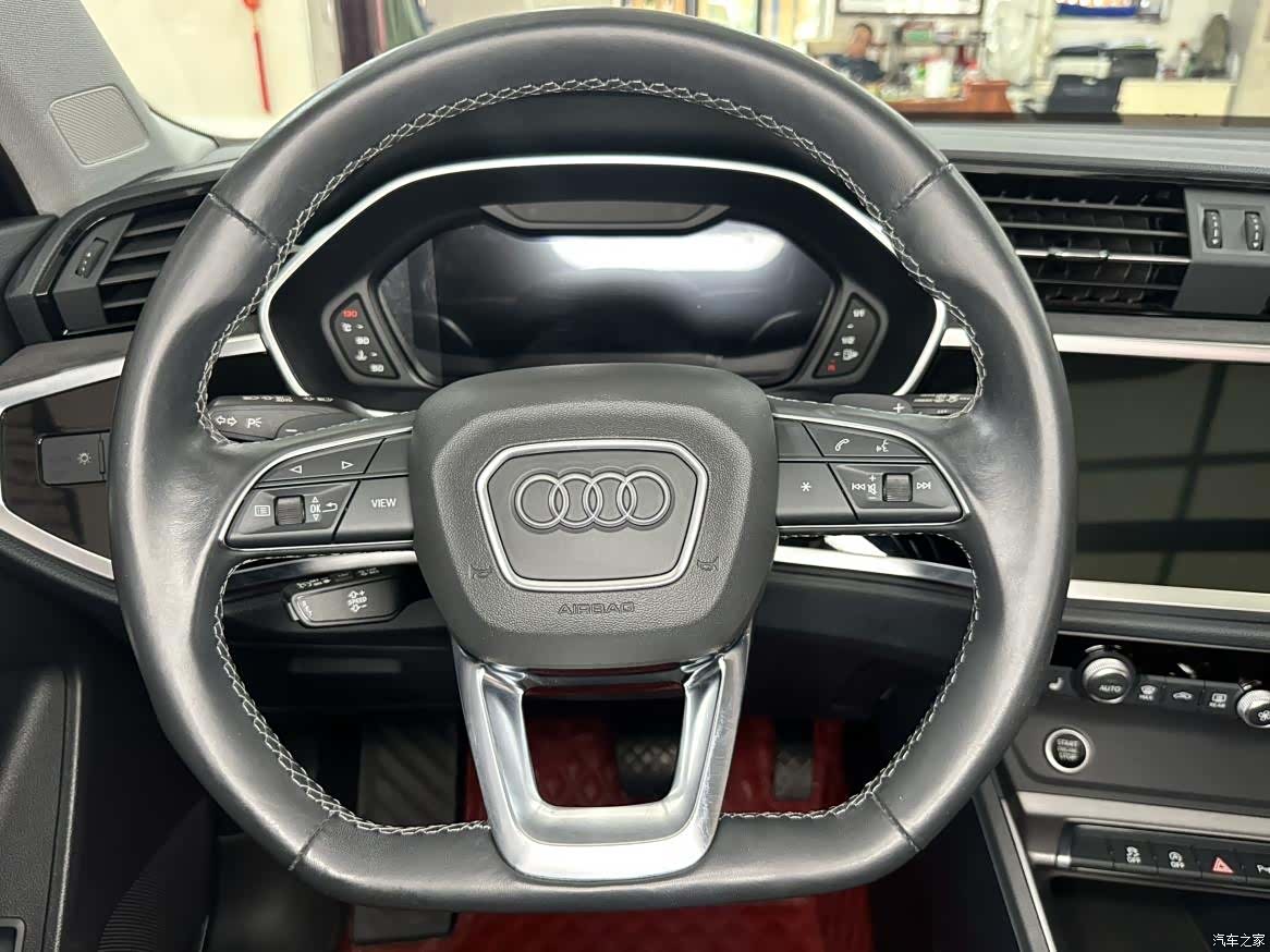 Audi Q3, 2023 15