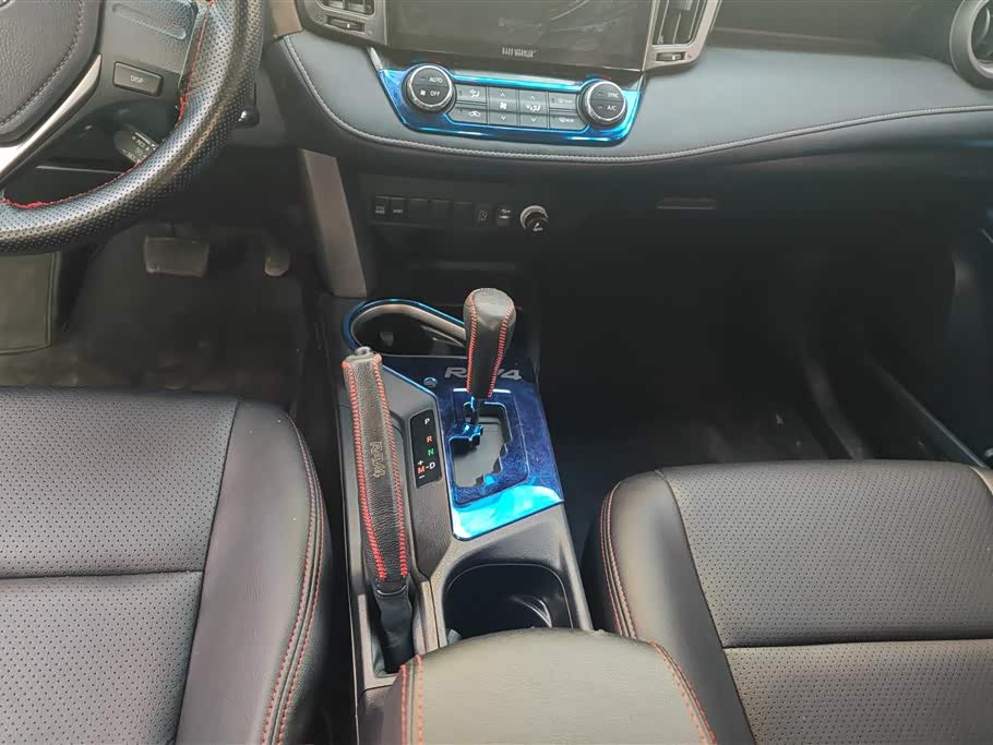 Toyota RAV4 Rongfang