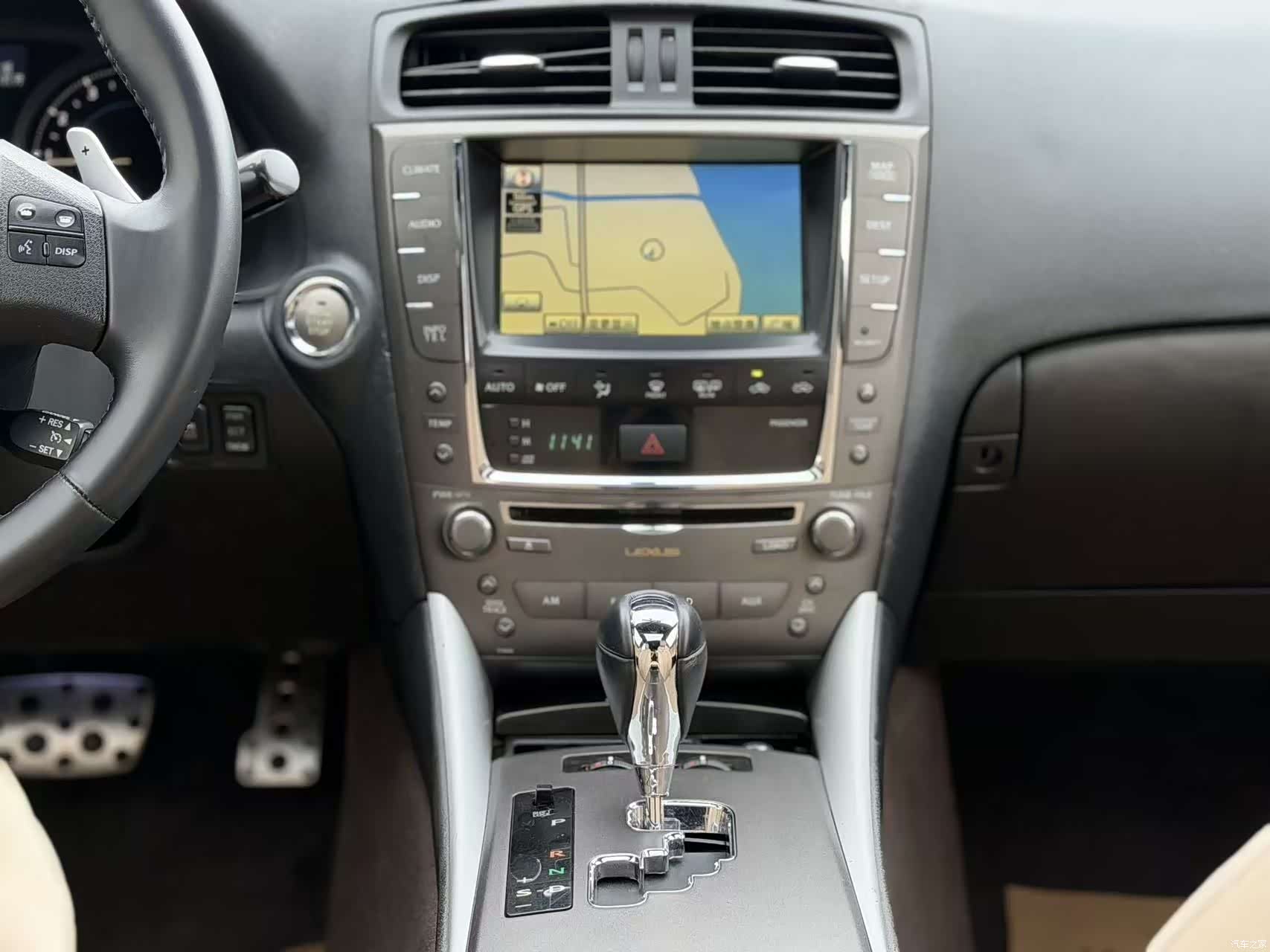 Lexus IS, 2010 11