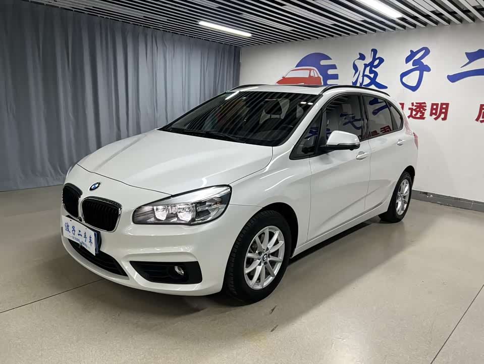 BMW 2 series station wagon