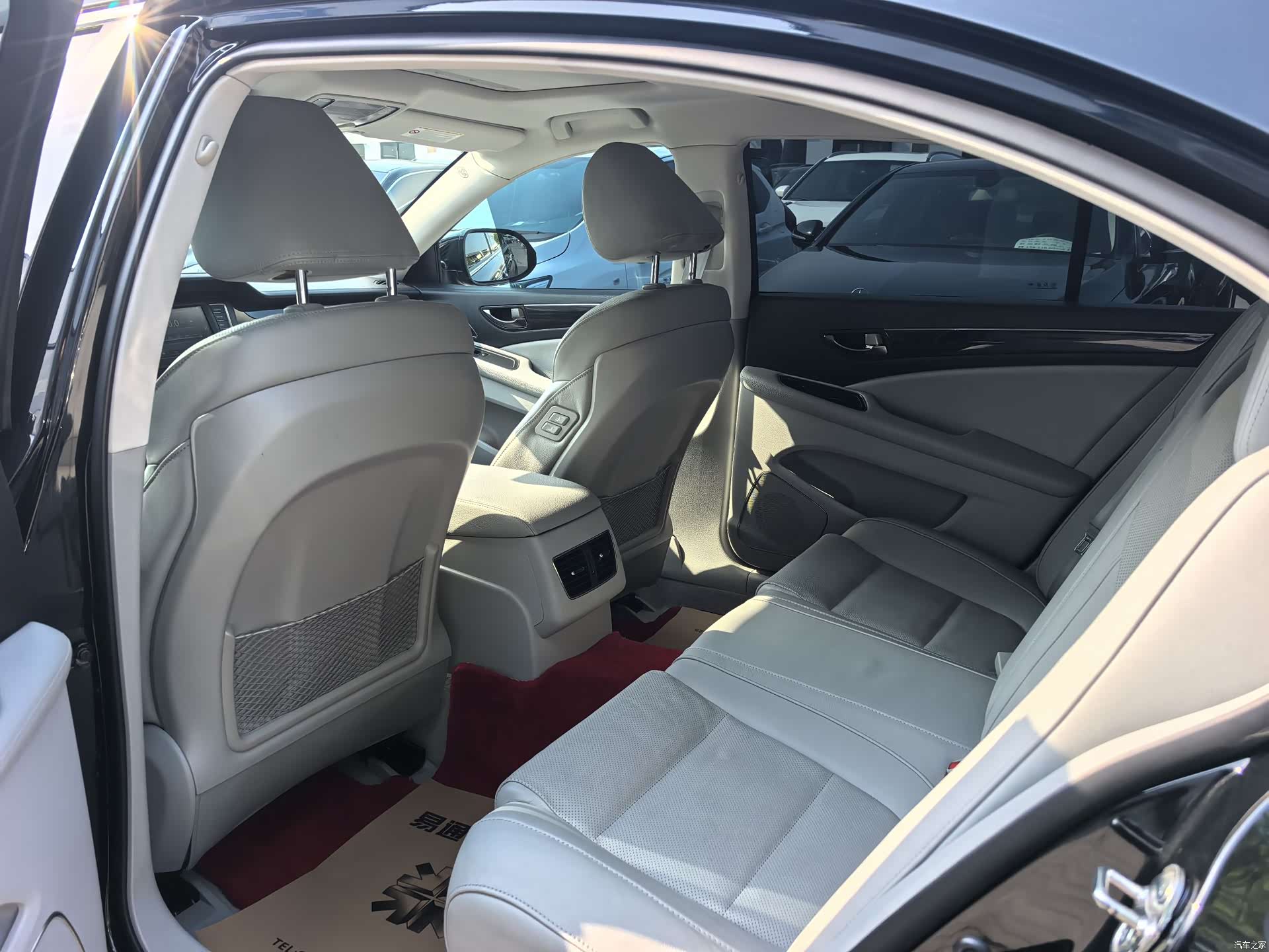 Hongqi H7, 2018 6