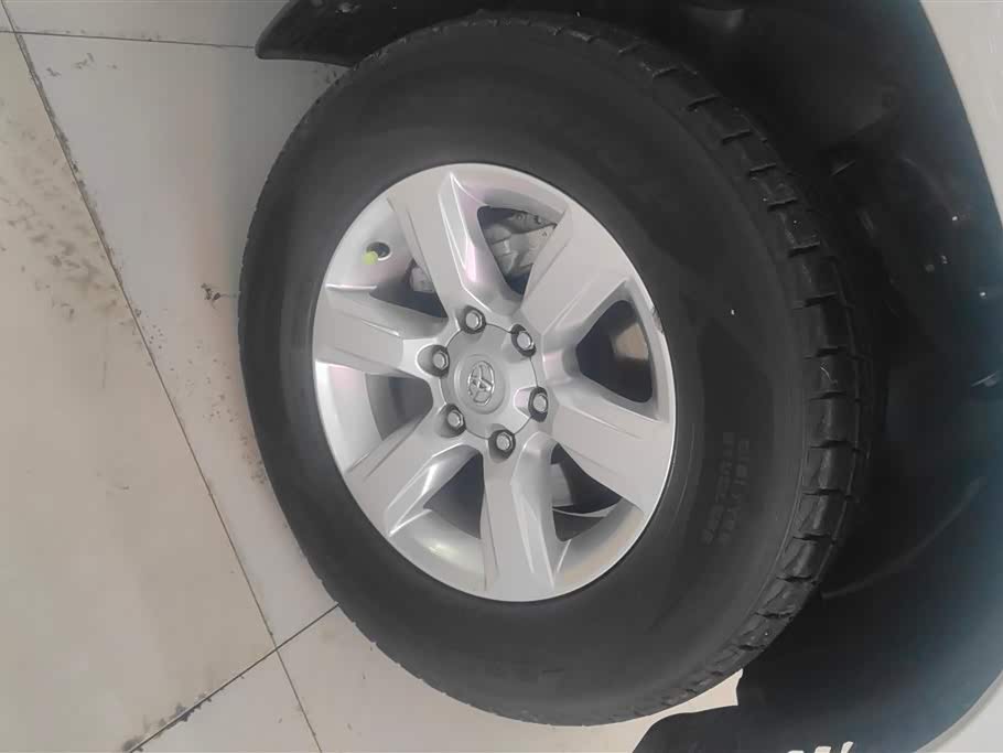 Toyota Prado