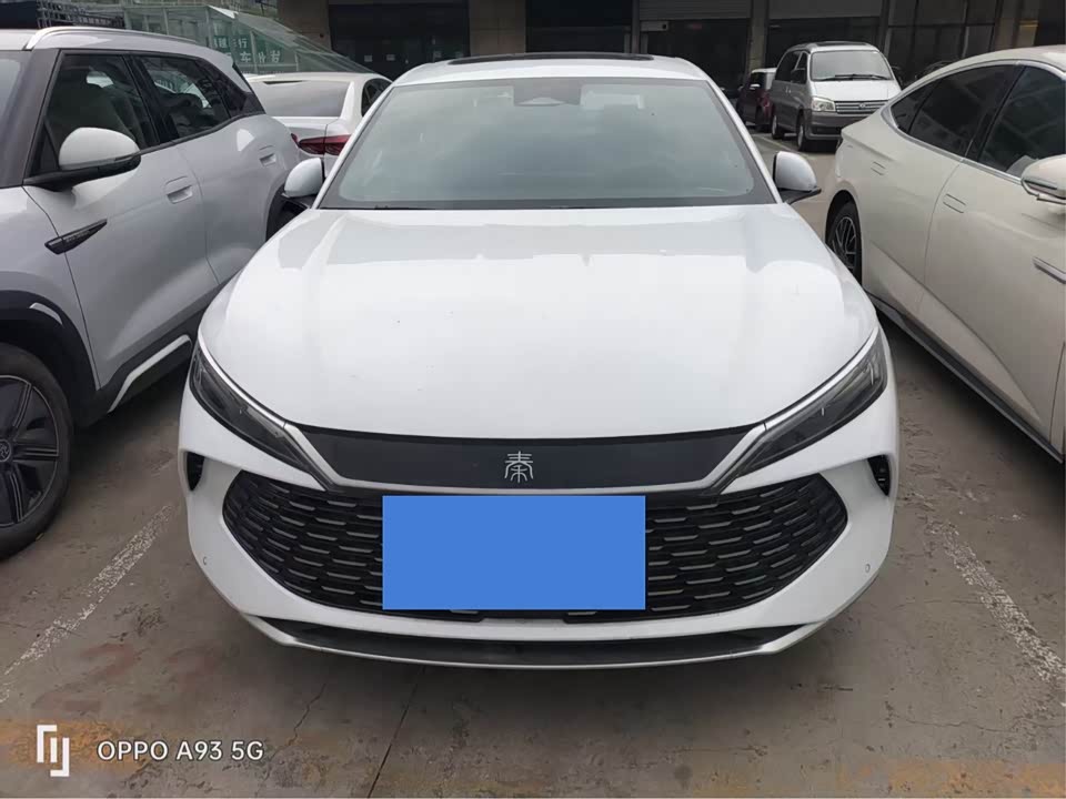 BYD Qin L BYD Qin L