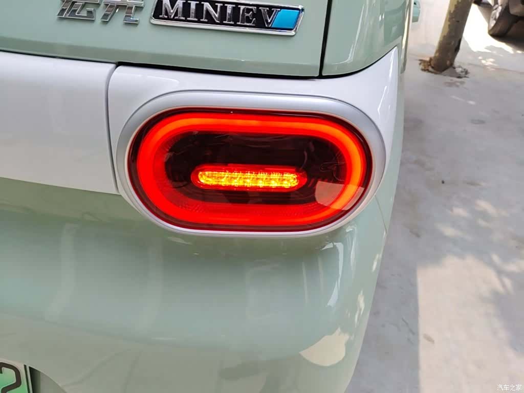 Wuling MINIEV, 2024 8