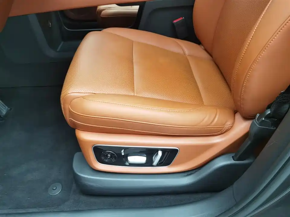 Li Auto Ideal L9