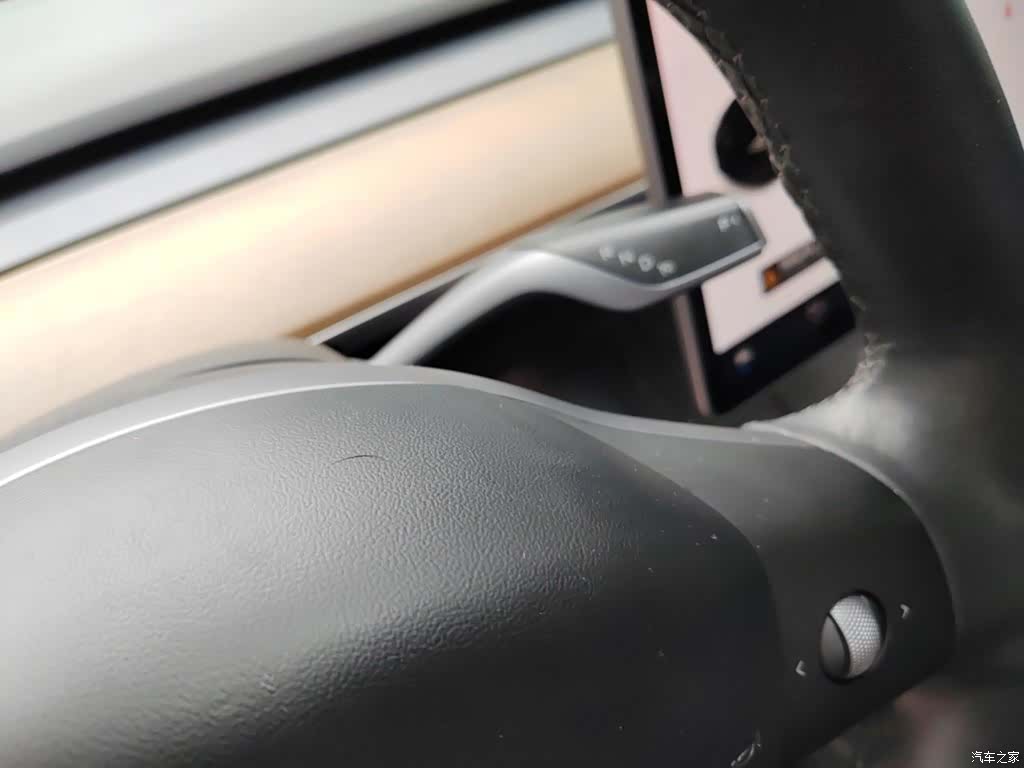 Tesla Model Y, 2021 7