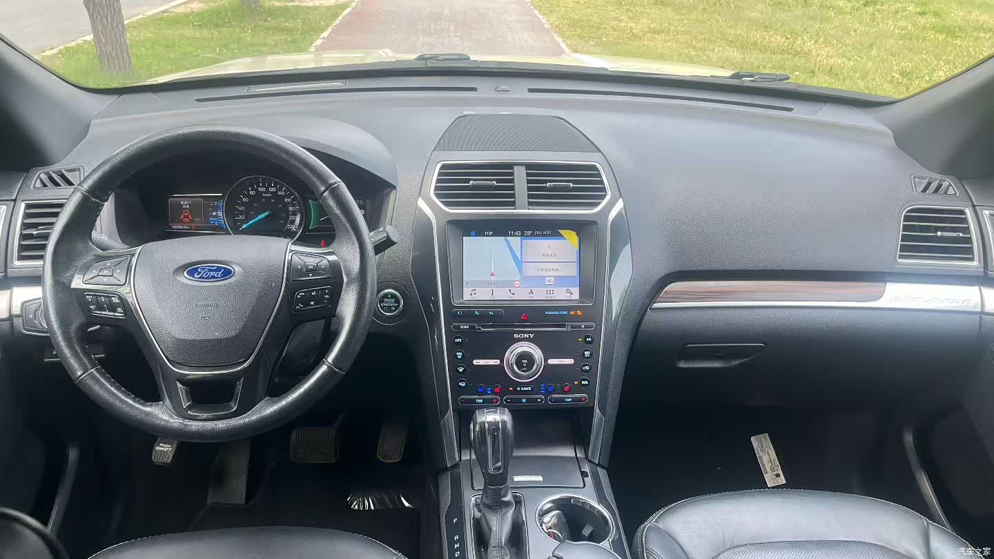 Ford Explorer, 2019 все фото