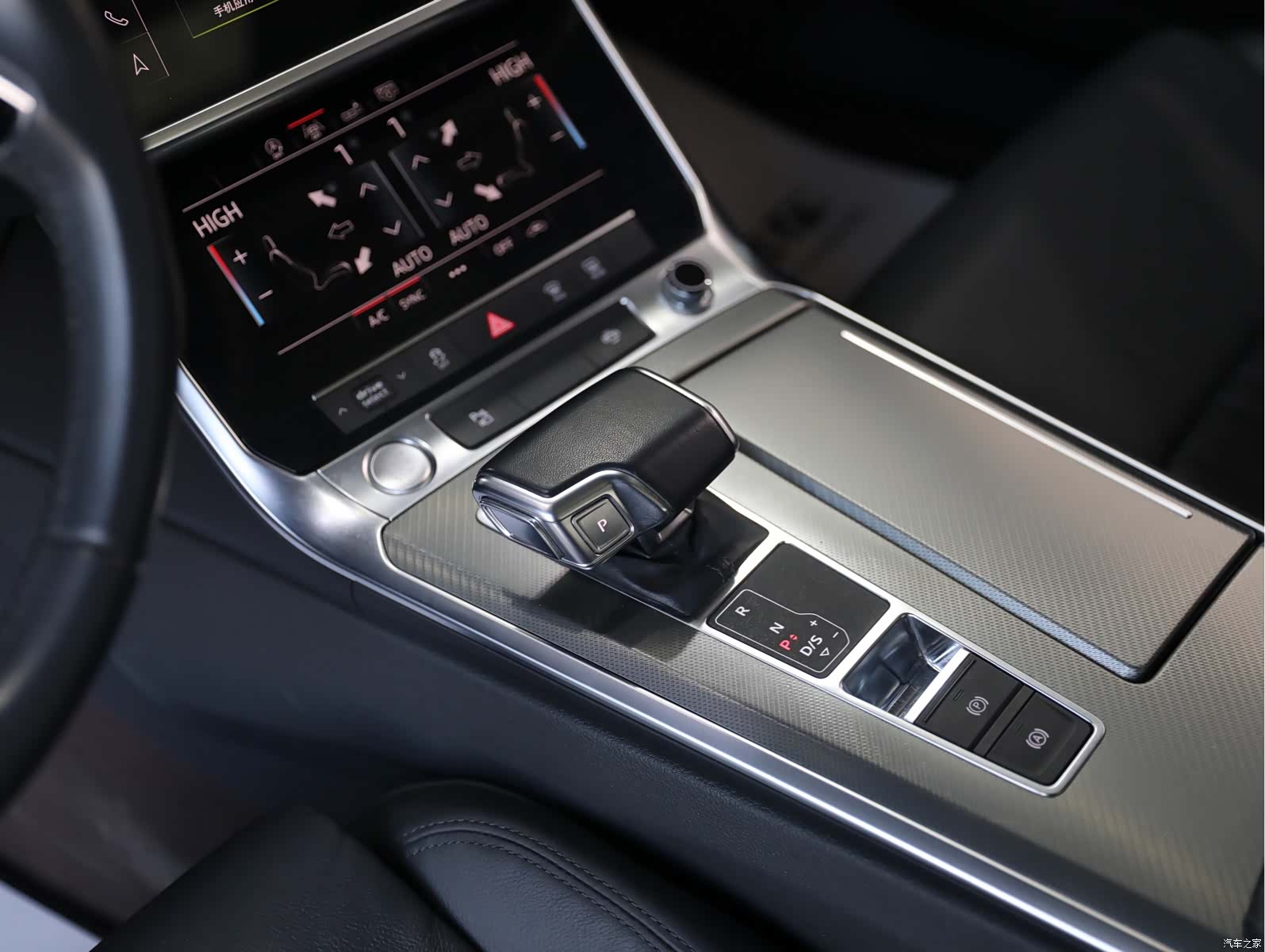 Audi A6L, 2019 13
