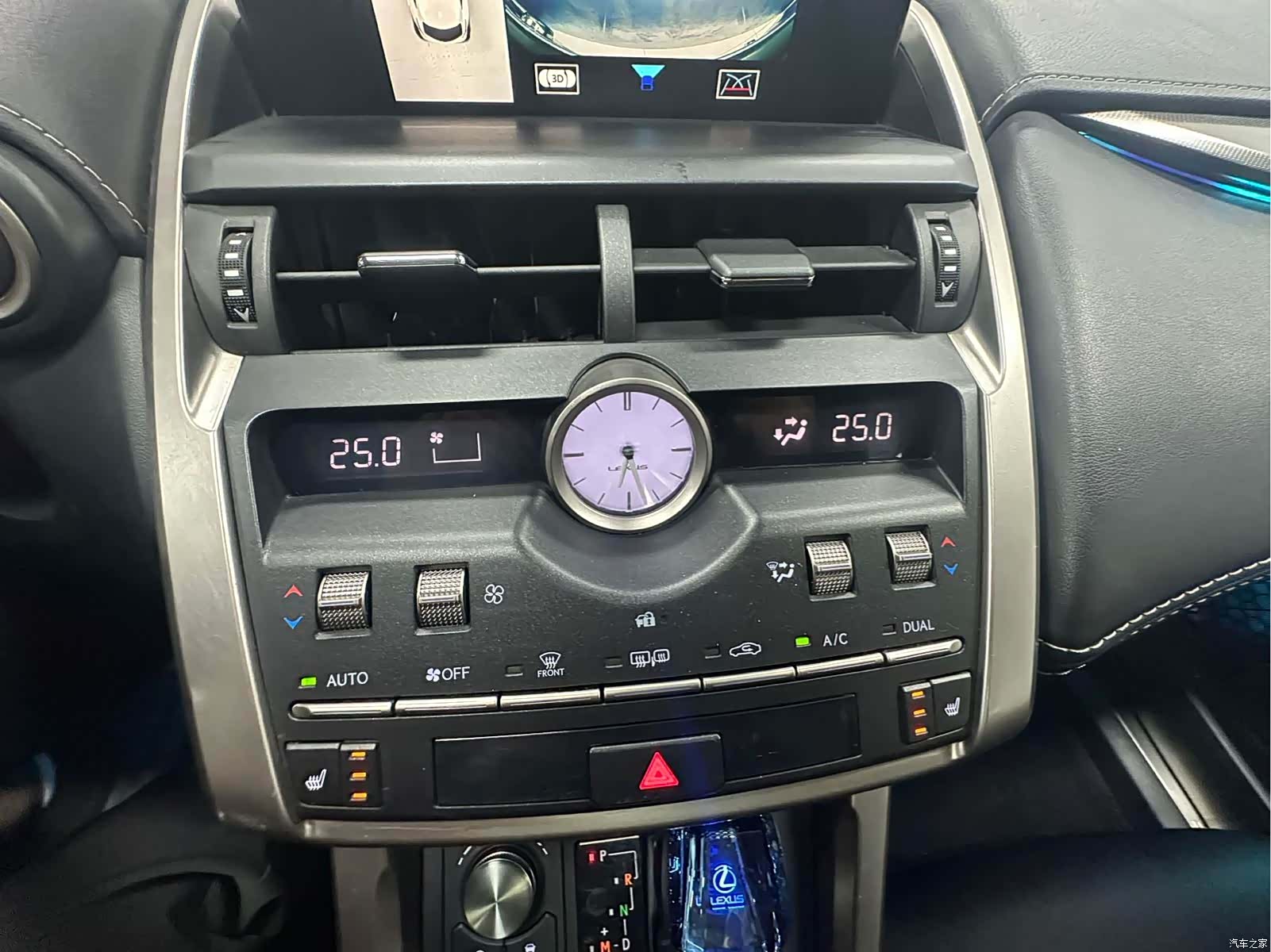 Lexus NX, 2019 18