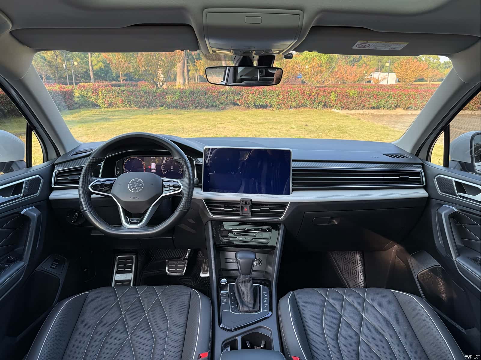 Volkswagen Tiguan L, 2022 9