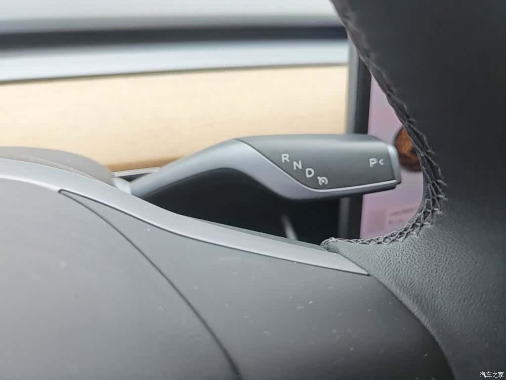 Tesla Model 3, 2020 14