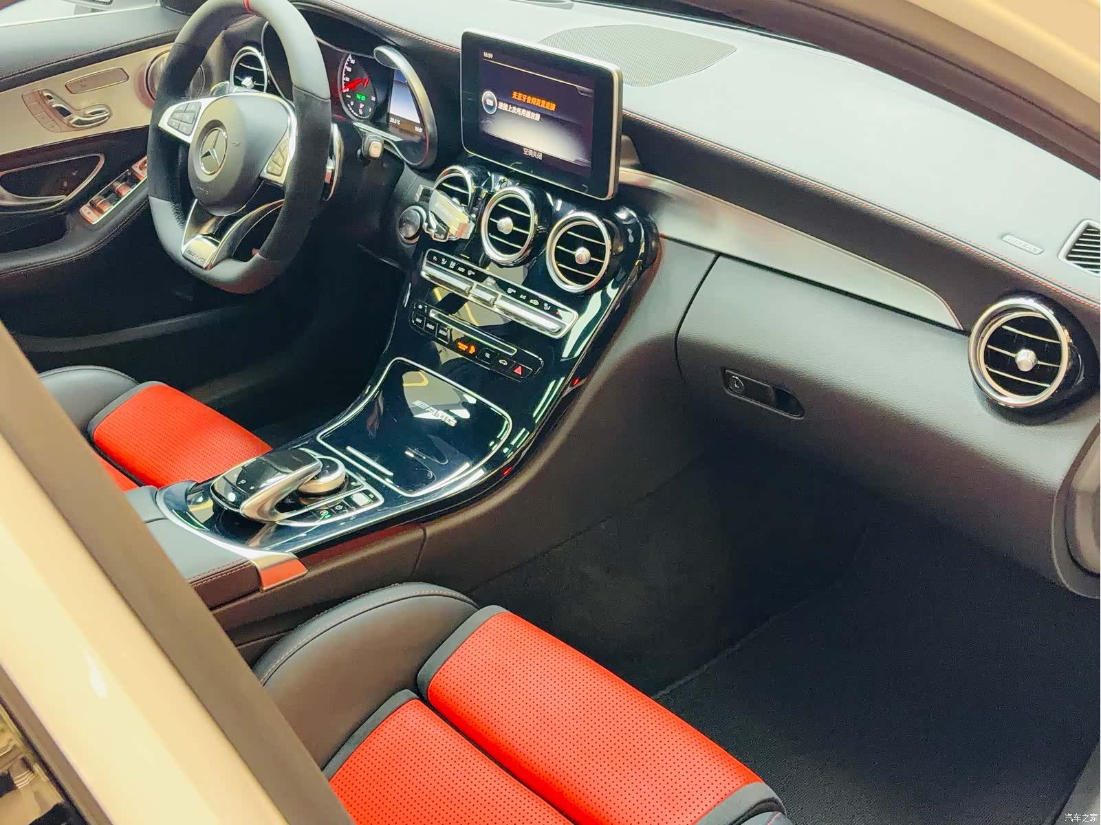 Mercedes-Benz C-Class, 2016 16