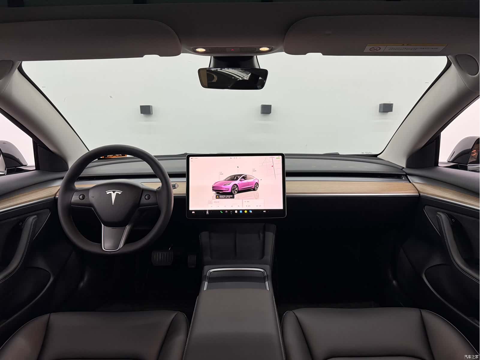 Tesla Model 3, 2023 9