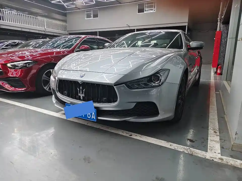 Maserati Ghibli