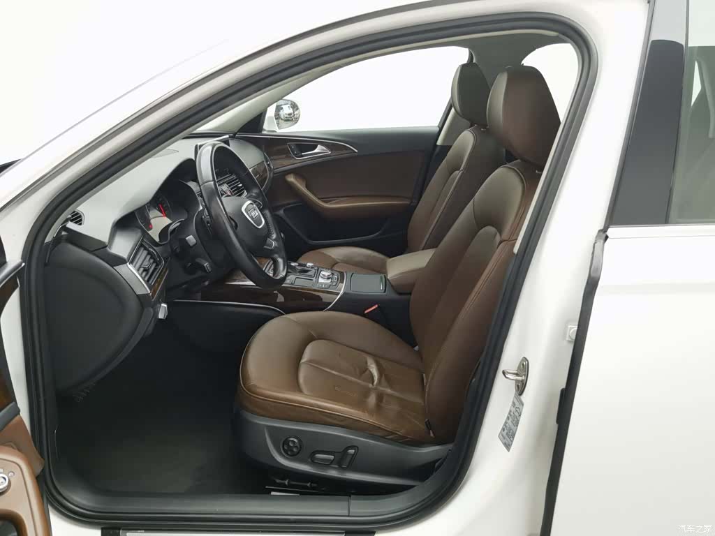 Audi A6L, 2014 10