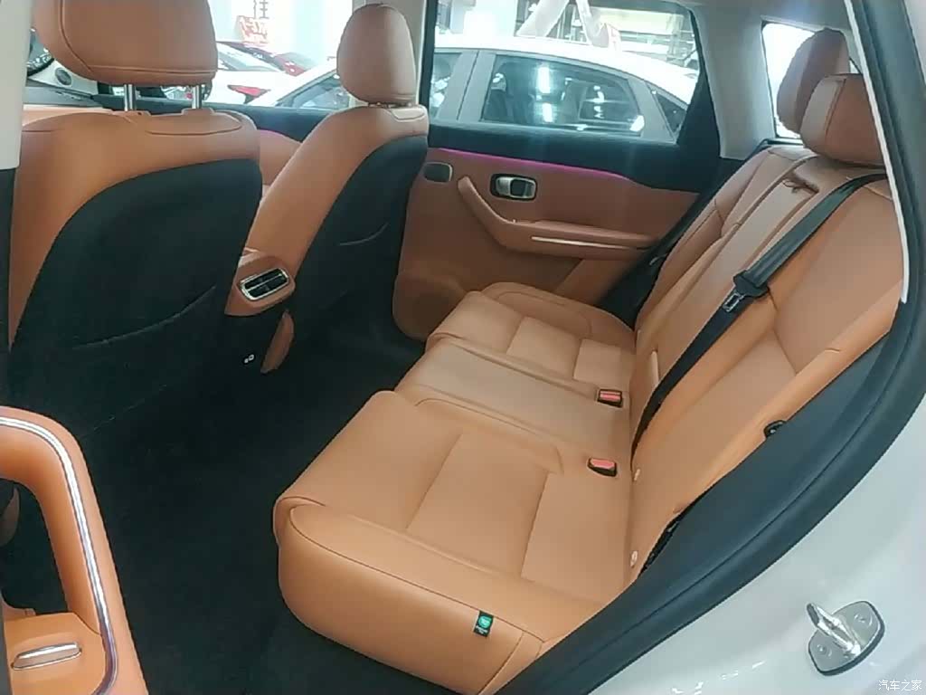Leapmotor C10, 2025 17