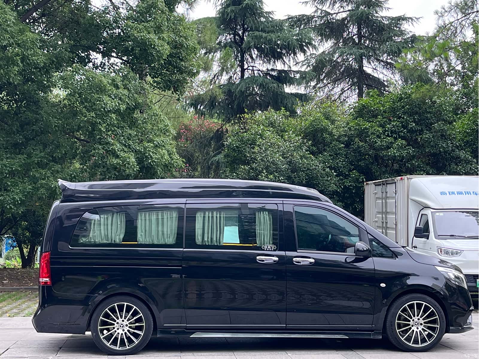 Mercedes-Benz VI, 2019 13