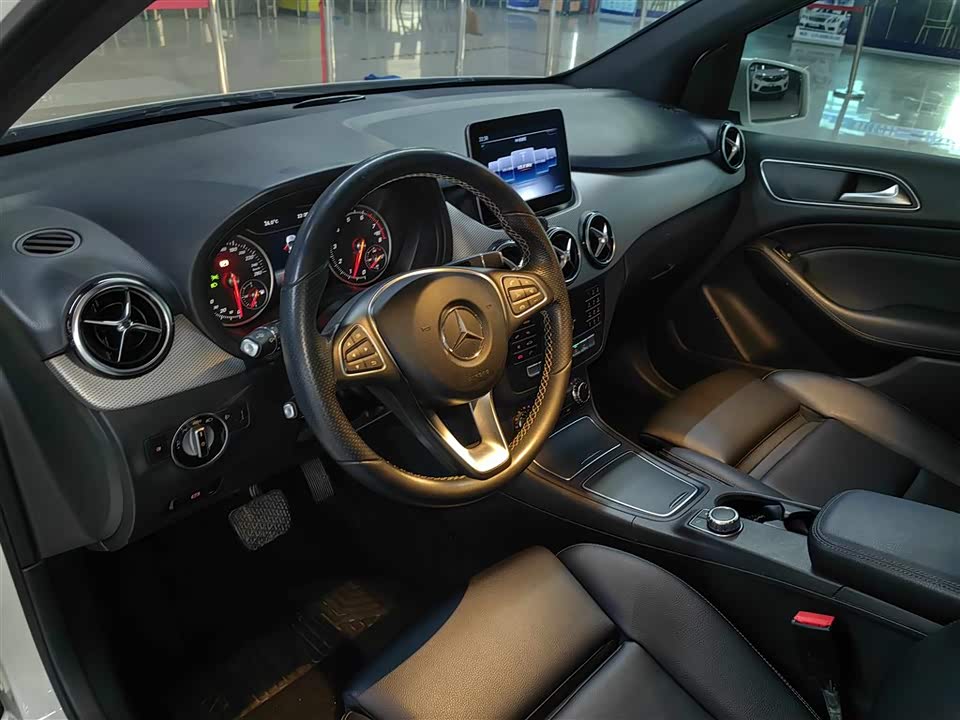 Mercedes-Benz Class B