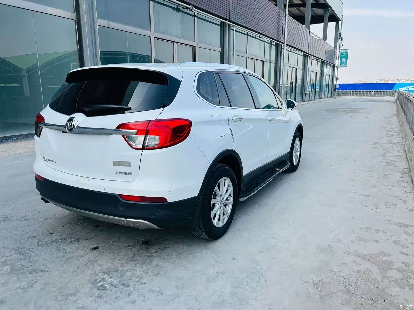 Buick Envision Plus, 2016 6