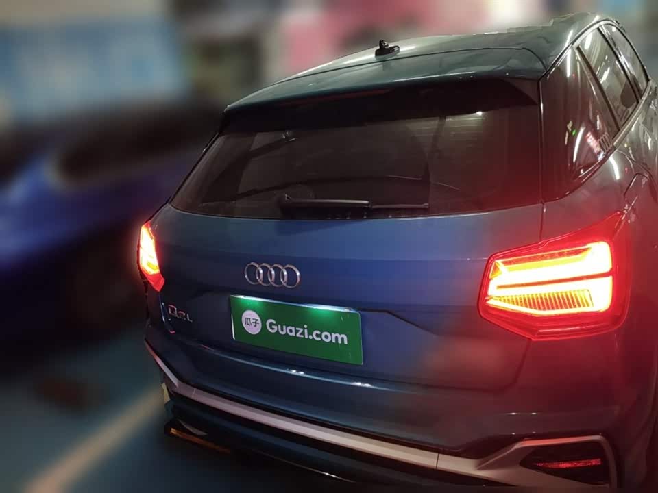 Audi Q2L