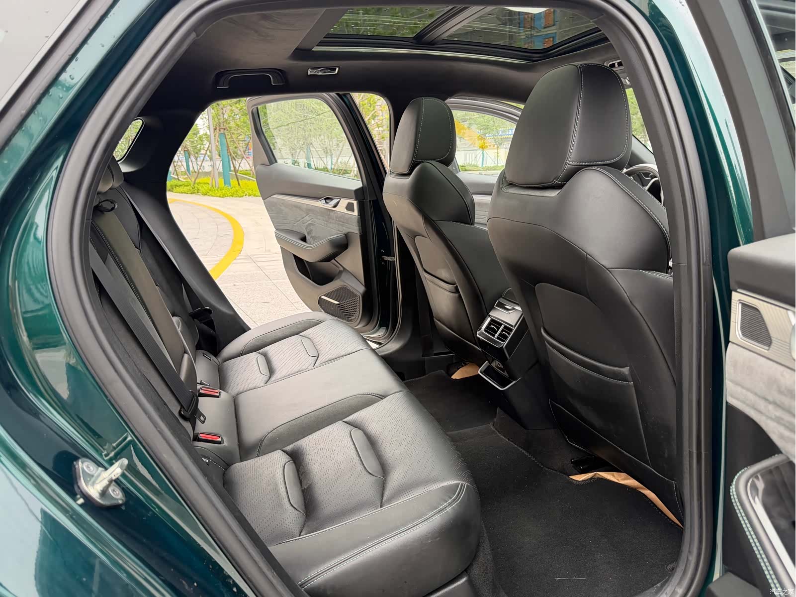 Geely Preface, 2022 14