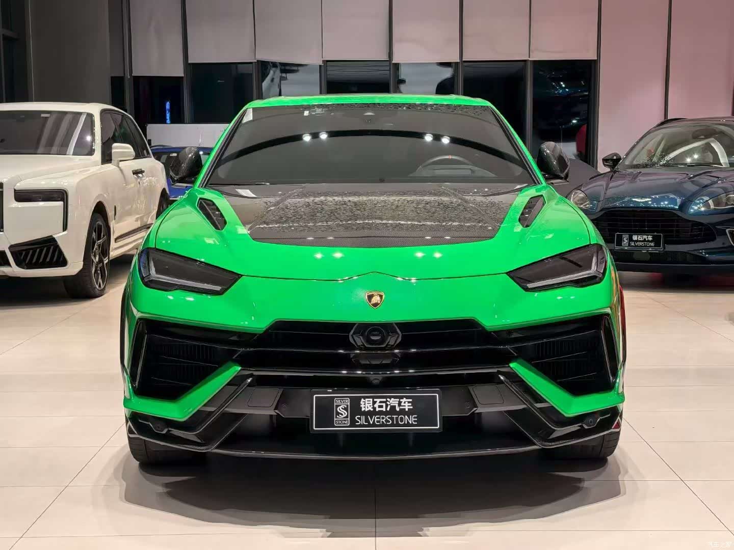 Lamborghini Urus, 2024 2