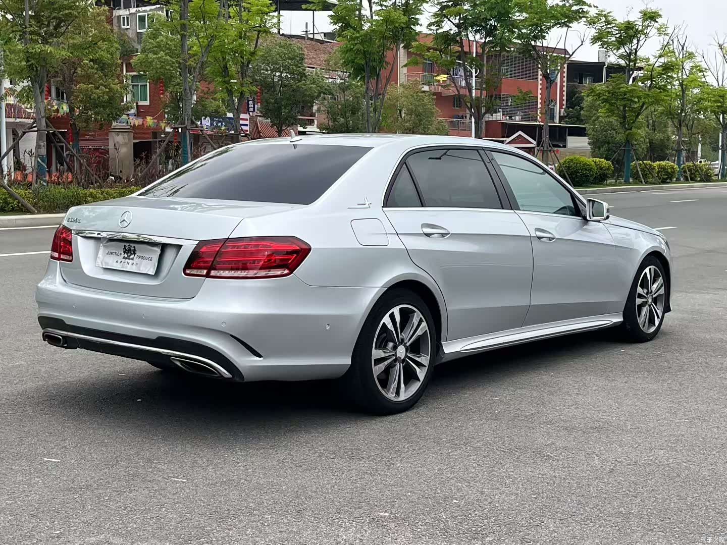 Mercedes-Benz E-Class, 2014 9