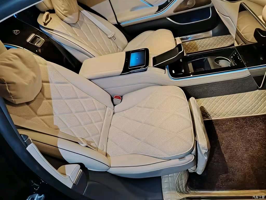 Maybach S-Class, 2022 8