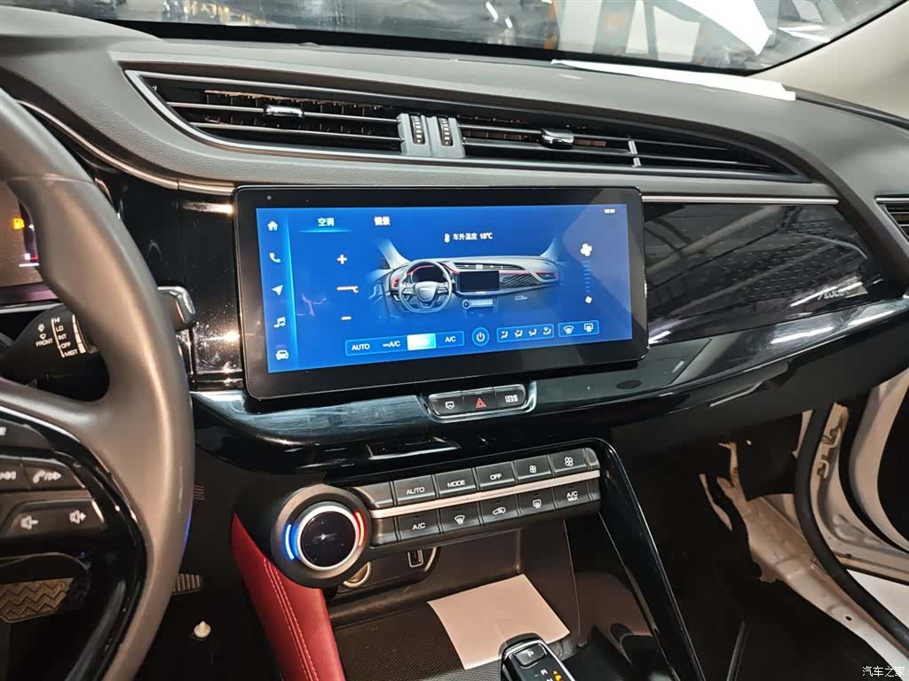 DongFeng AX7, 2022 9
