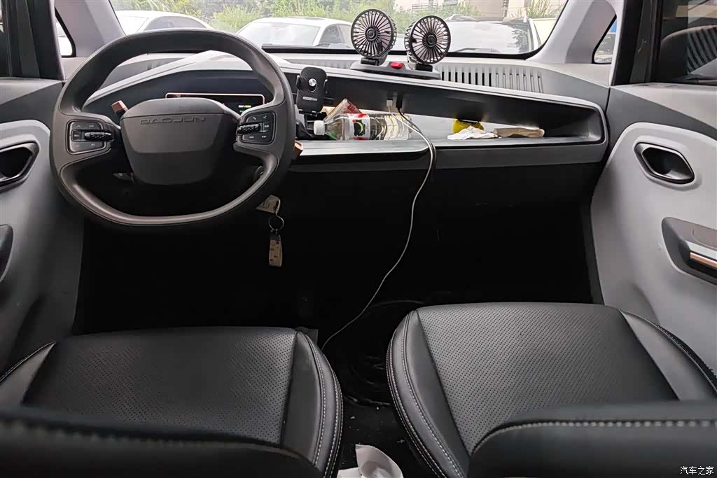 Wuling E200, 2020 12