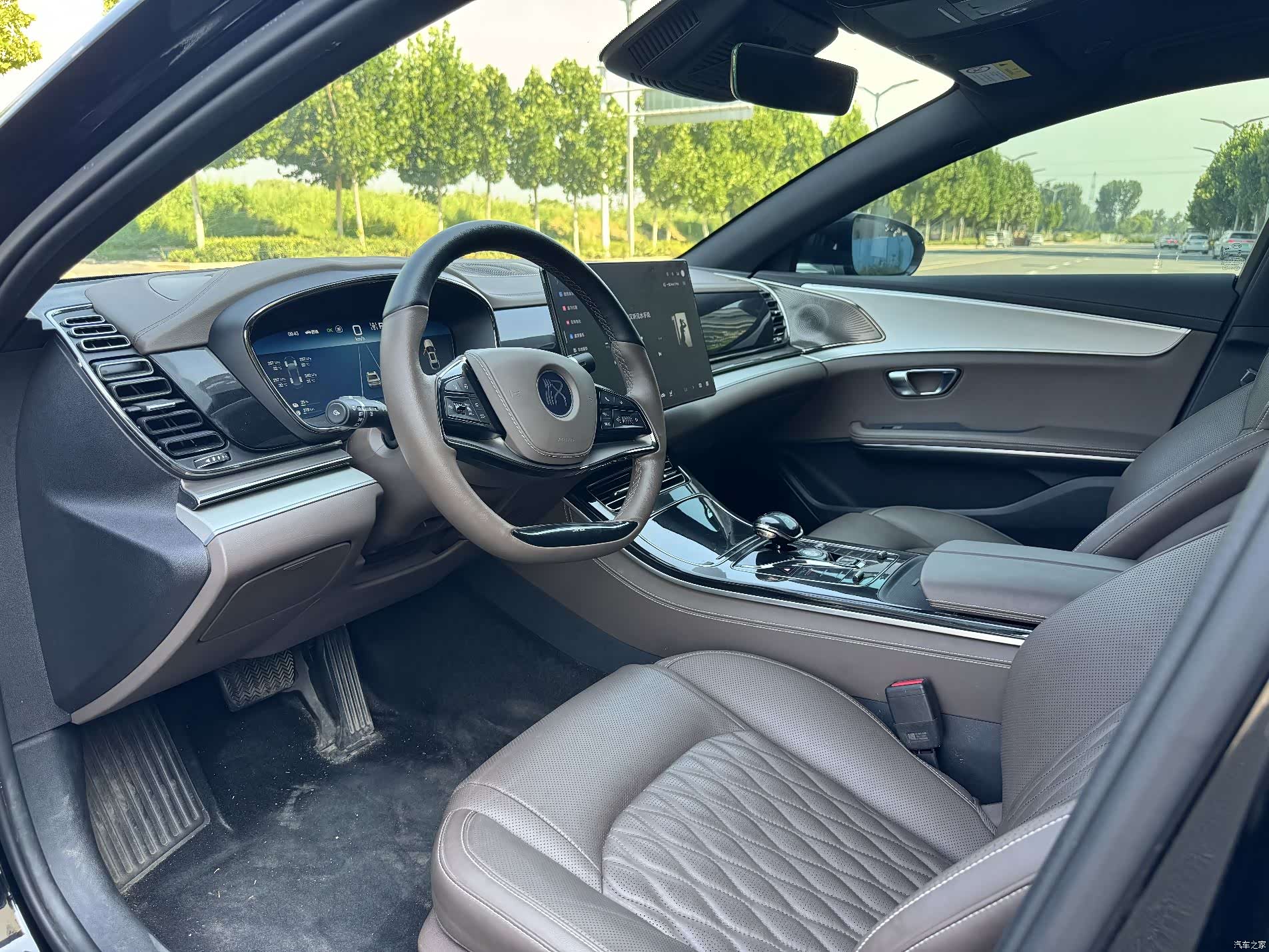 BYD Han, 2024 7