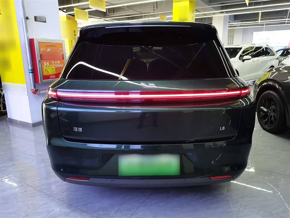 Li Auto Ideal L8