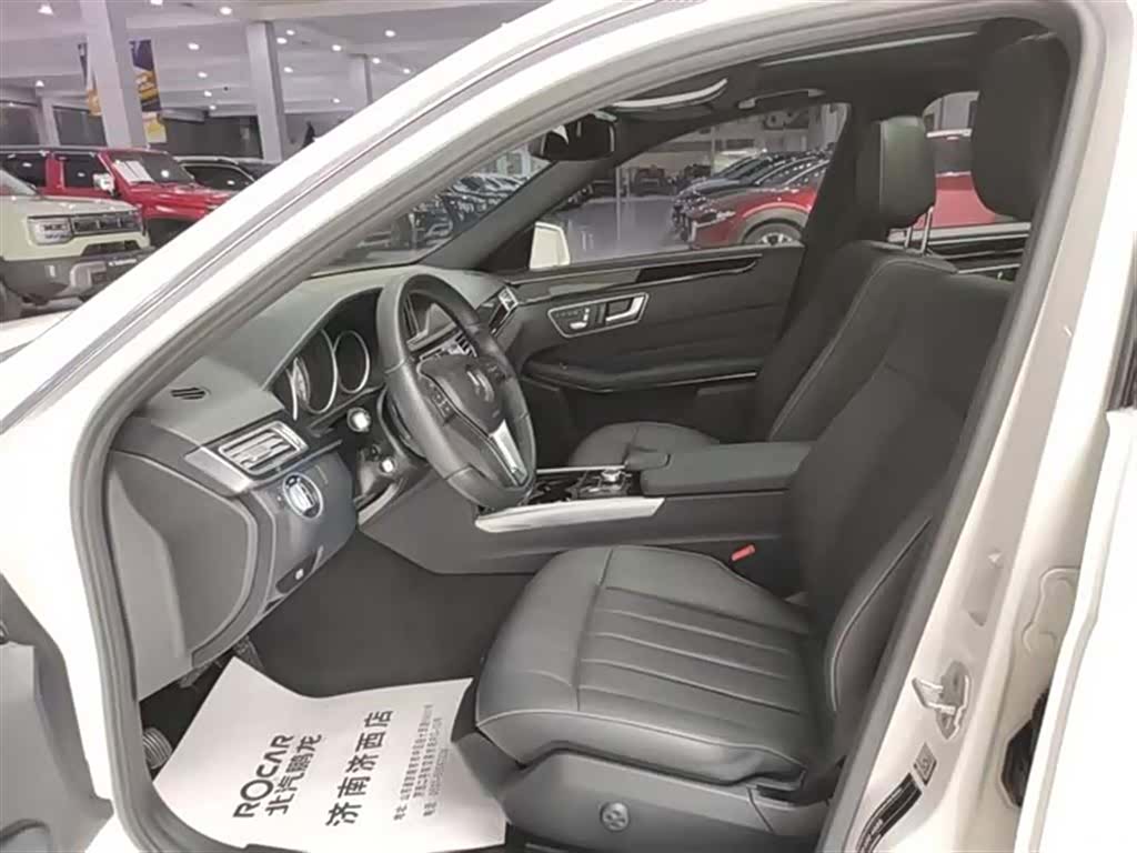 Mercedes-Benz E-Class, 2016 32