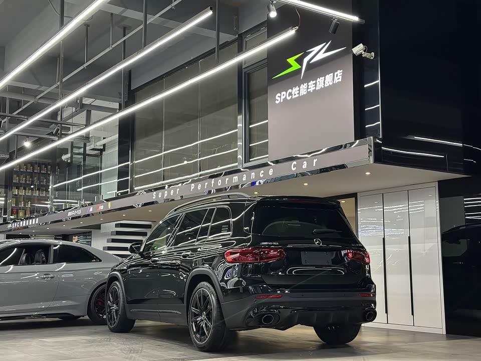 Mercedes-Benz GLB AMG