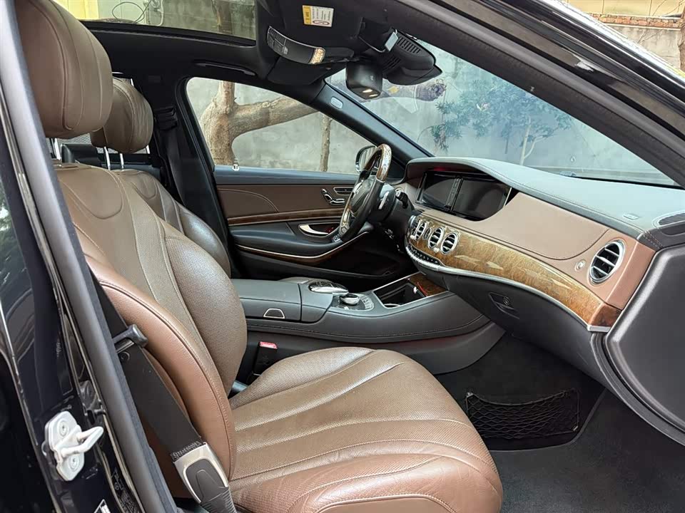 Mercedes-Benz S-class