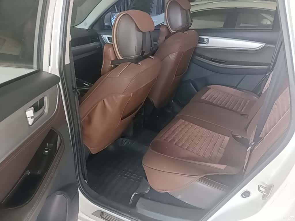 DongFeng X5, 2018 17