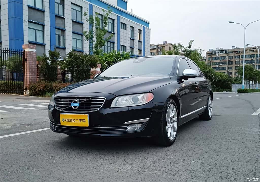Volvo S80