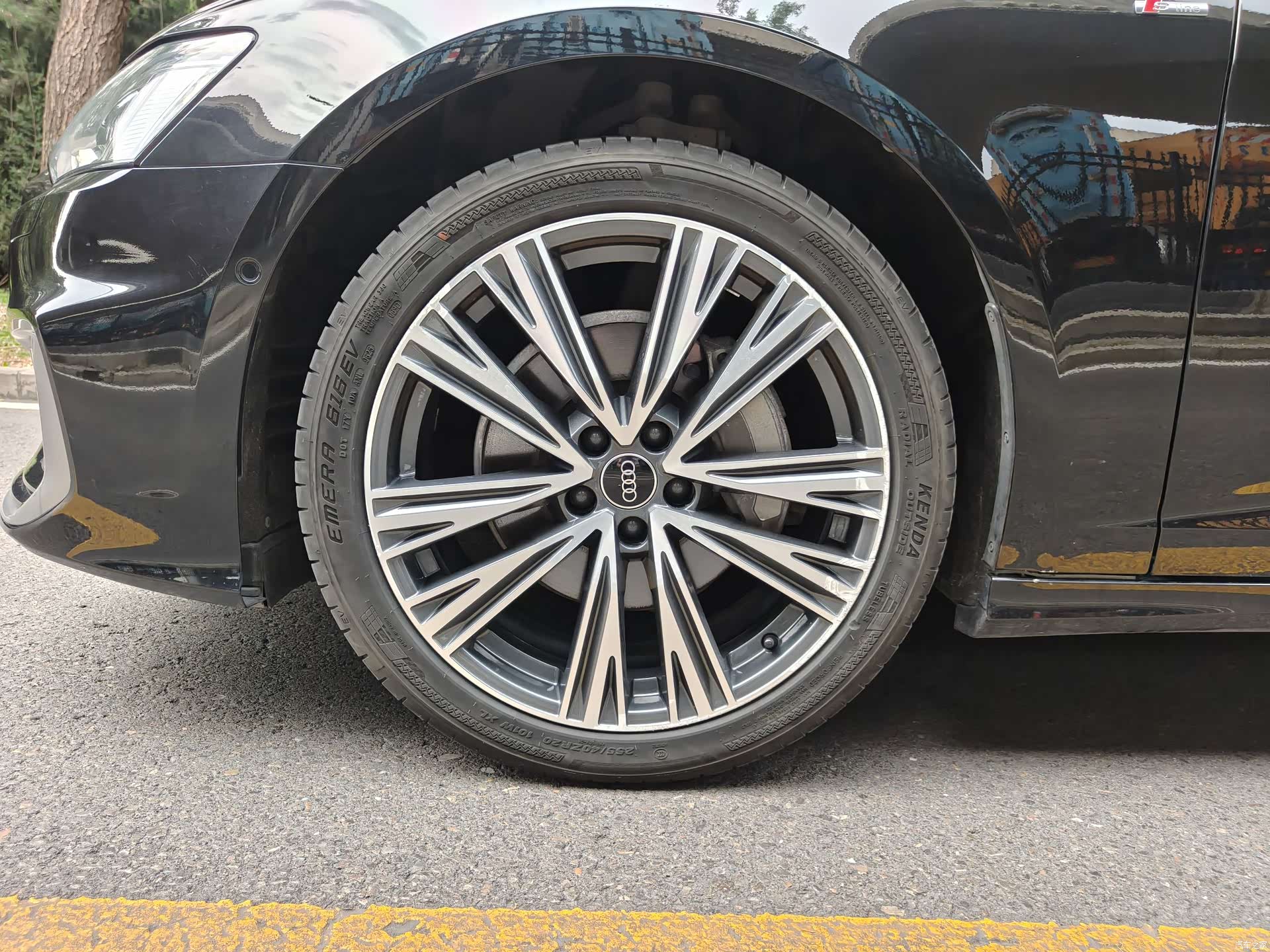 Audi A6L, 2022 все фото