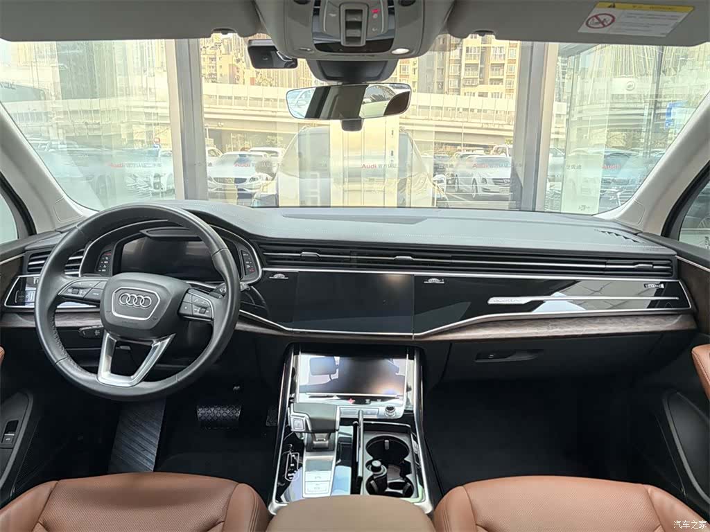 Audi Q7, 2023 6