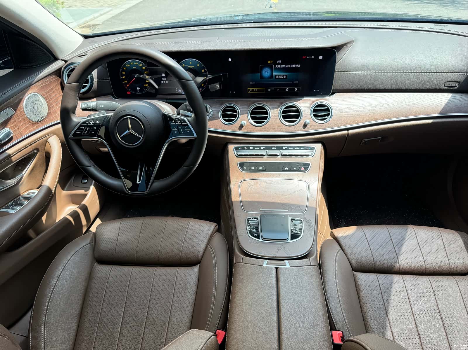 Mercedes-Benz E-Class, 2022 8