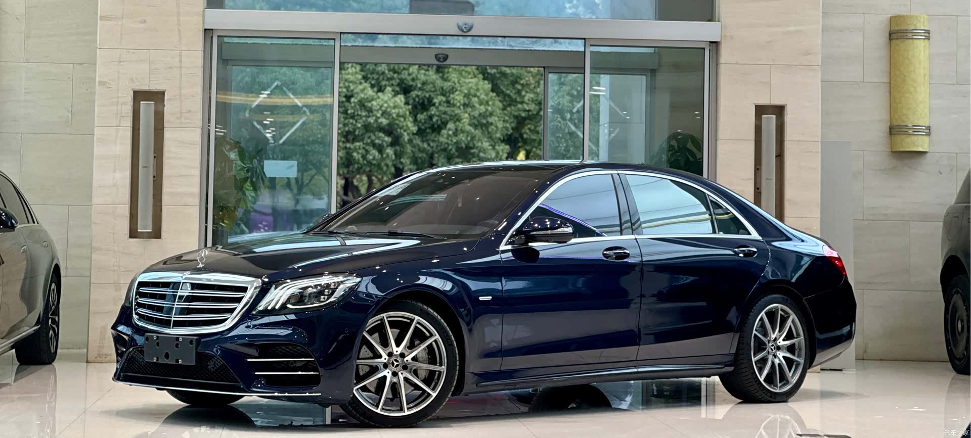 Mercedes-Benz S-Class, 2020 1