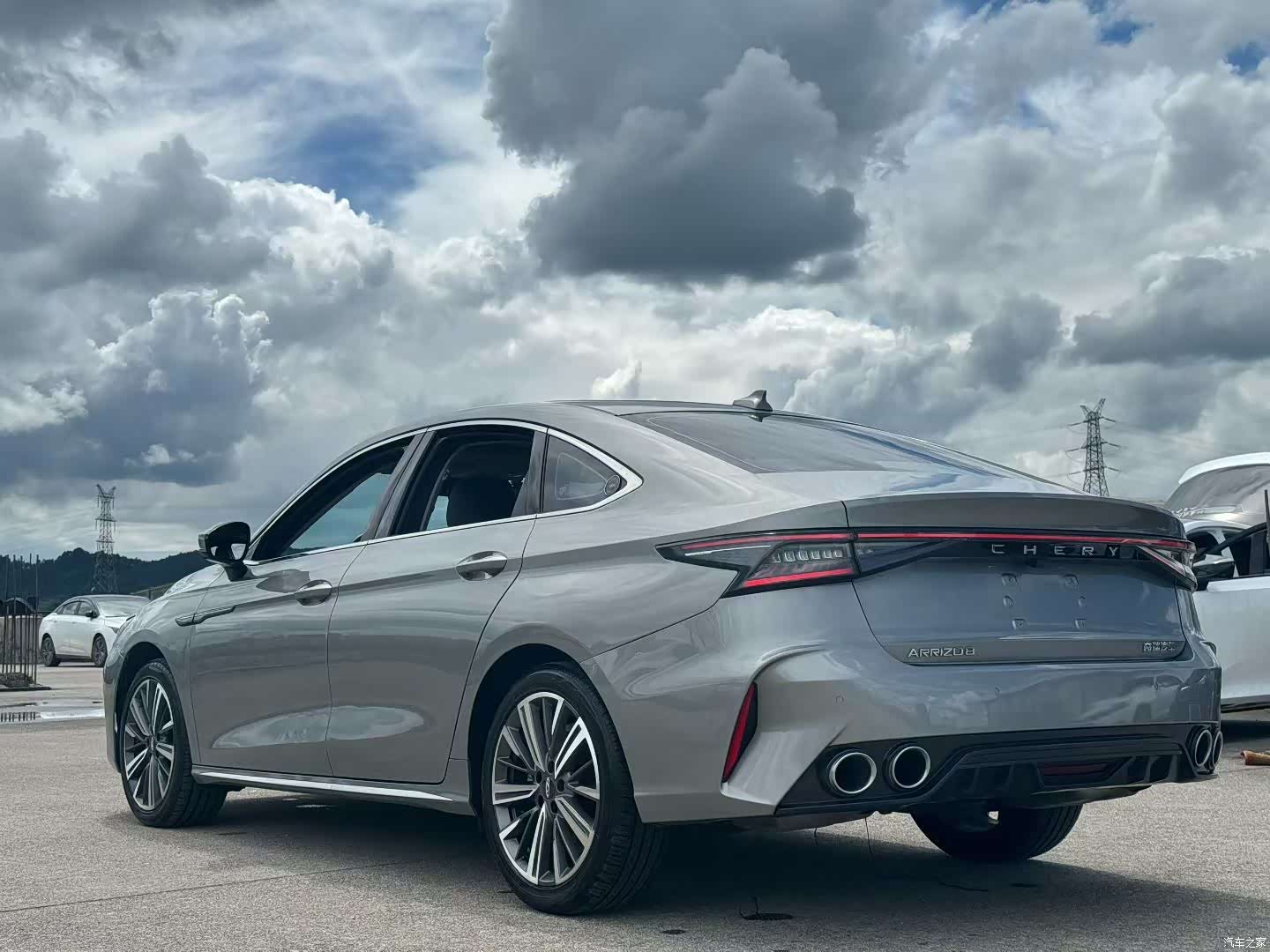 Chery Arrizo 8, 2025 7