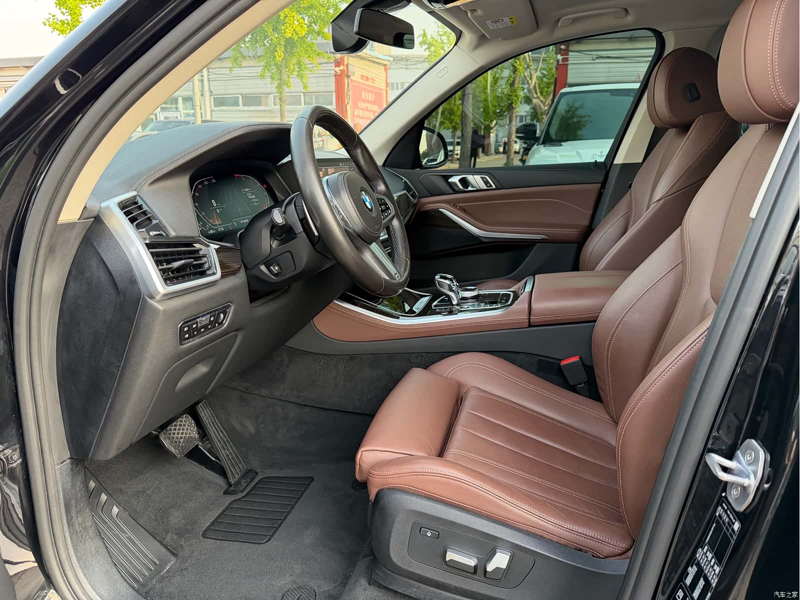 BMW X5, 2020 все фото