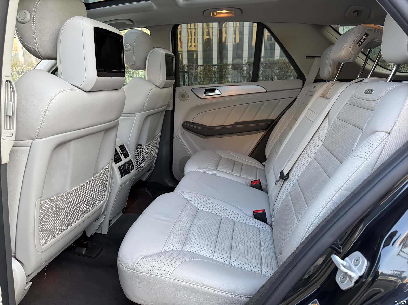 Mercedes-Benz M-Class AMG, 2013 11