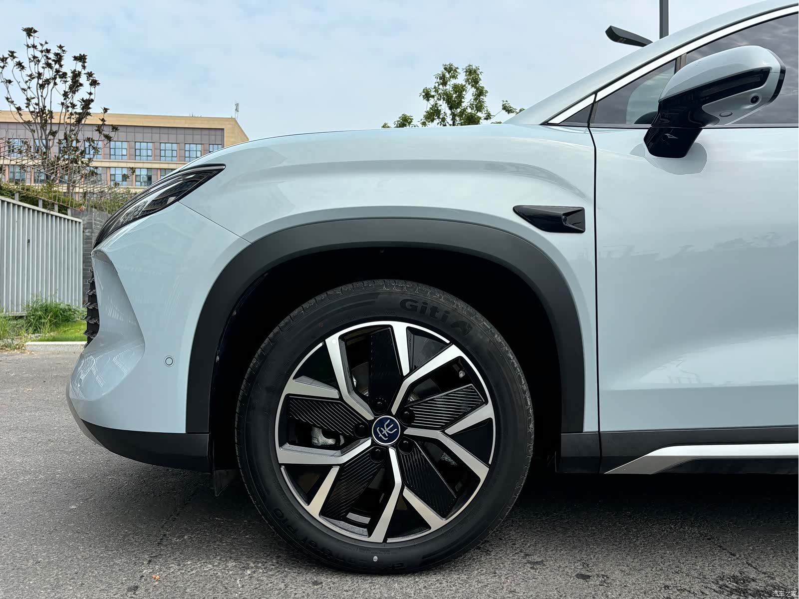 BYD Song, 2025 13